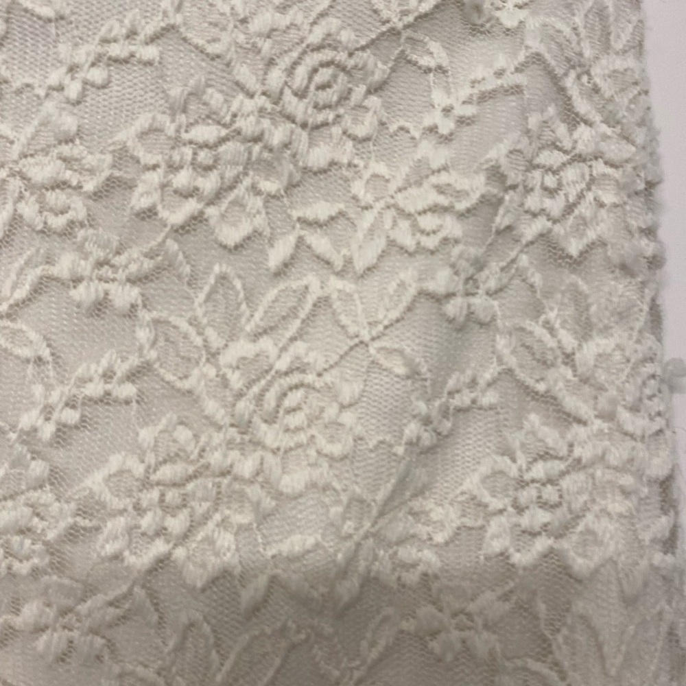 Peppermint Floral Lace Pencil Skirt - Cream - Picture 3 of 5